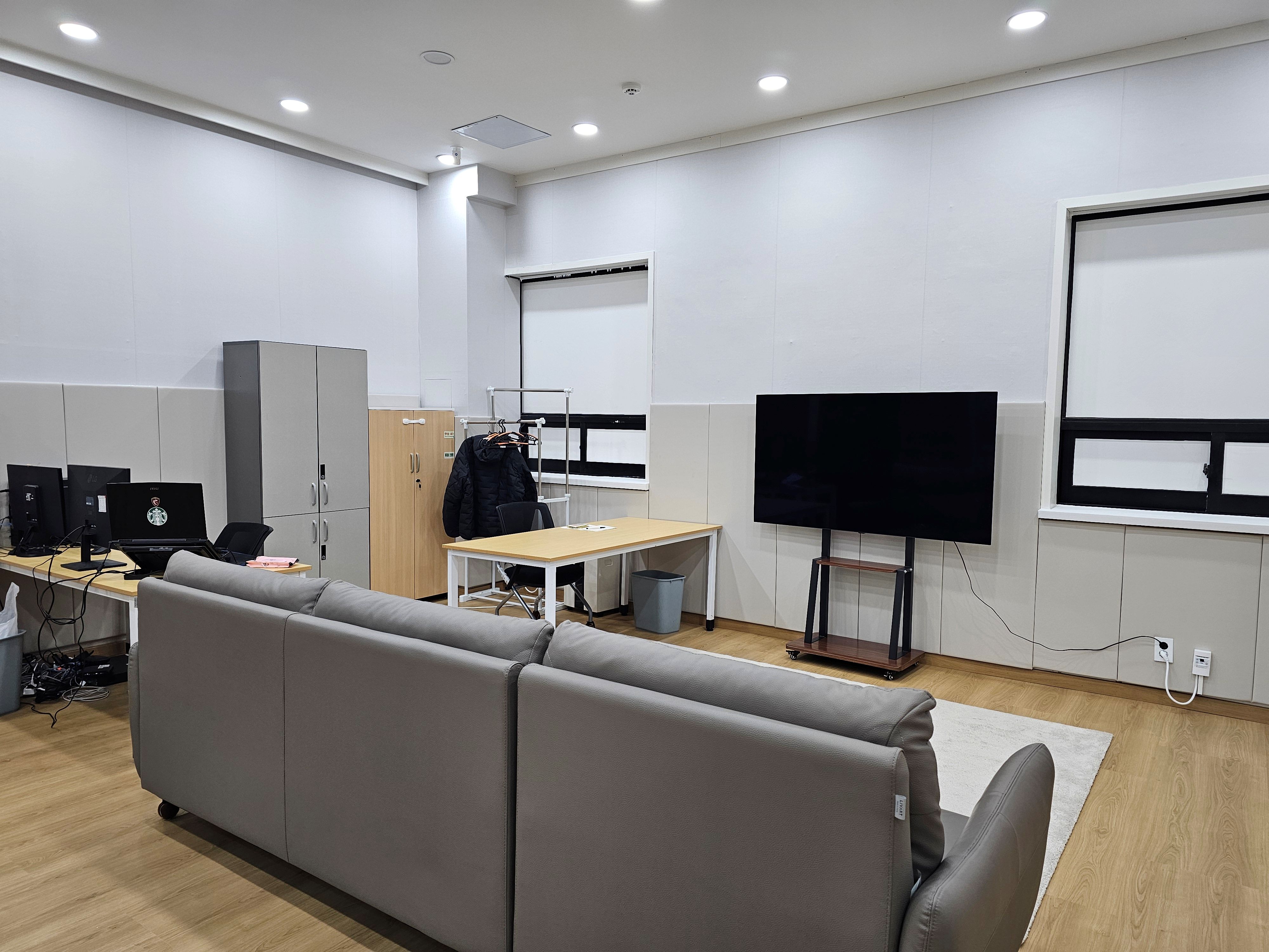 /user/g/gymcenter/editor/2504/404f23070ee931cd0ee47ecf2082f737_1743811301_3466.jpg 이미지크게보기