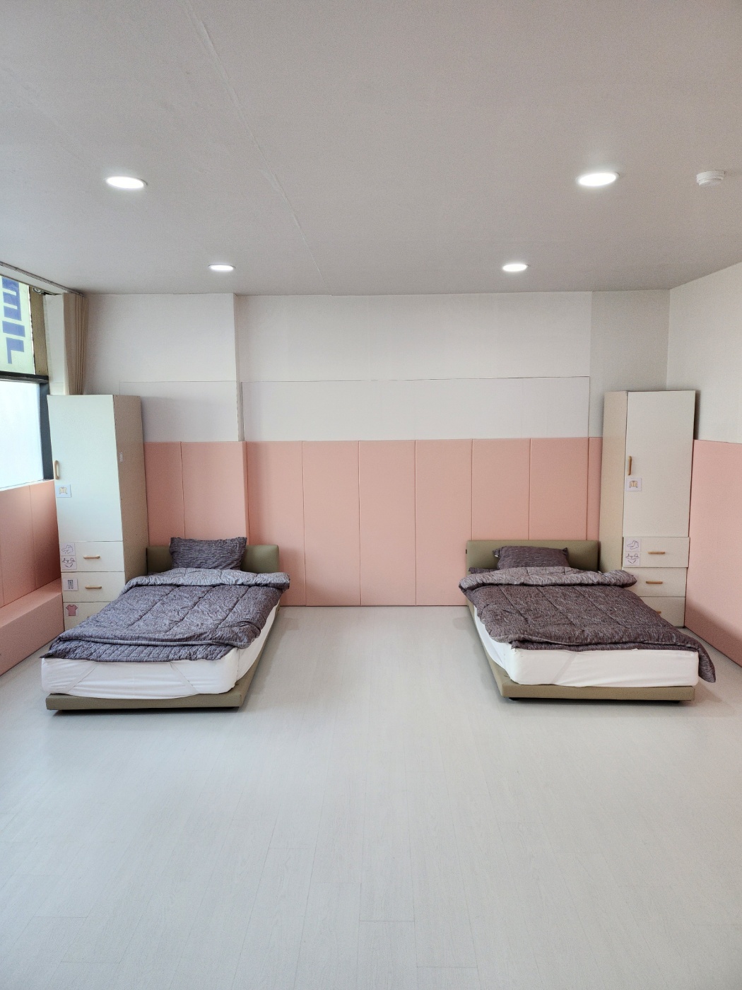 /user/g/gymcenter/editor/2504/404f23070ee931cd0ee47ecf2082f737_1743814327_6409.jpg 이미지크게보기